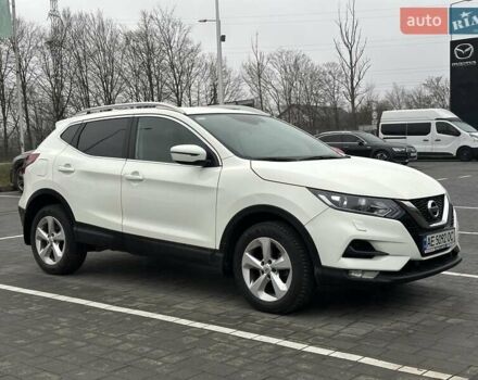 Білий Ніссан Кашкай, об'ємом двигуна 1.2 л та пробігом 50 тис. км за 17200 $, фото 1 на Automoto.ua