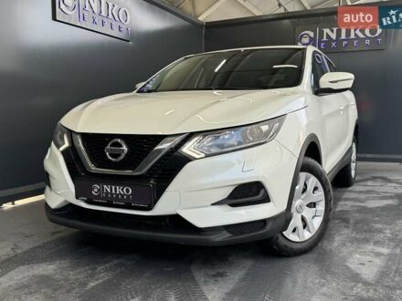 Ниссан Кашкай 2020 в Киеве на Automoto.ua Белый Ниссан Кашкай, объемом двигателя 1.2 л и пробегом 123 тыс. км за 15500 $, фото 1 на Automoto.ua