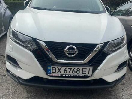 Білий Ніссан Кашкай, об'ємом двигуна 1.2 л та пробігом 42 тис. км за 16000 $, фото 1 на Automoto.ua