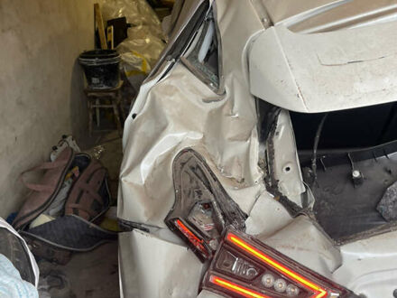 Білий Ніссан Кашкай, об'ємом двигуна 2 л та пробігом 19 тис. км за 8800 $, фото 1 на Automoto.ua