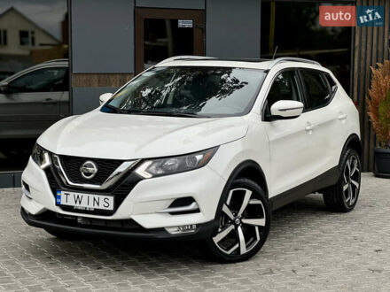 Белый Ниссан Кашкай, объемом двигателя 2 л и пробегом 17 тыс. км за 19500 $, фото 1 на Automoto.ua