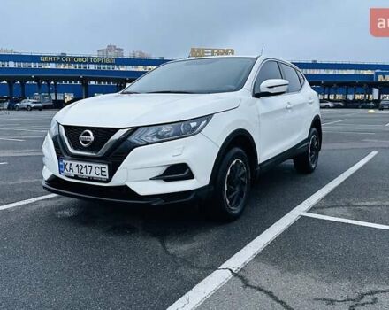 Белый Ниссан Кашкай, объемом двигателя 1.2 л и пробегом 100 тыс. км за 17300 $, фото 1 на Automoto.ua