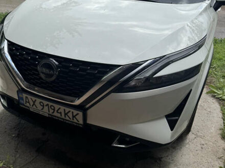 Ніссан Кашкай 2022 у Харкові на Automoto.ua Білий Ніссан Кашкай, об'ємом двигуна 1.33 л та пробігом 28 тис. км за 20800 $, фото 1 на Automoto.ua