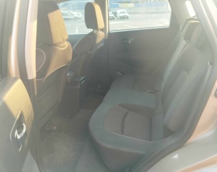 Бежевый Ниссан Кашкай, объемом двигателя 2 л и пробегом 263 тыс. км за 6800 $, фото 7 на Automoto.ua