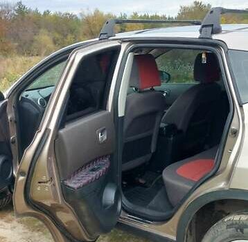 Бежевый Ниссан Кашкай, объемом двигателя 1.5 л и пробегом 110 тыс. км за 7800 $, фото 19 на Automoto.ua