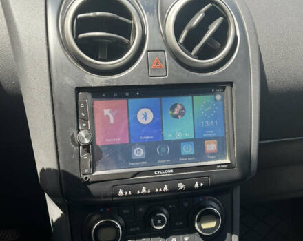 Бежевый Ниссан Кашкай, объемом двигателя 2 л и пробегом 220 тыс. км за 8300 $, фото 3 на Automoto.ua