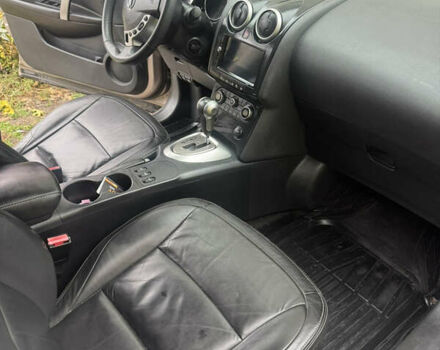 Бежевый Ниссан Кашкай, объемом двигателя 2 л и пробегом 203 тыс. км за 8600 $, фото 5 на Automoto.ua