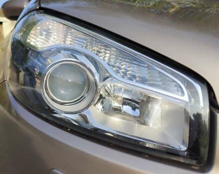 Бежевый Ниссан Кашкай, объемом двигателя 2 л и пробегом 223 тыс. км за 11200 $, фото 13 на Automoto.ua