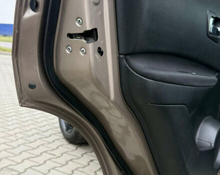 Бежевый Ниссан Кашкай, объемом двигателя 1.5 л и пробегом 190 тыс. км за 10499 $, фото 116 на Automoto.ua