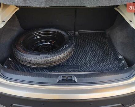 Бежевий Ніссан Кашкай, об'ємом двигуна 2 л та пробігом 161 тис. км за 10800 $, фото 19 на Automoto.ua