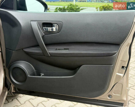 Бежевый Ниссан Кашкай, объемом двигателя 1.5 л и пробегом 190 тыс. км за 10499 $, фото 108 на Automoto.ua