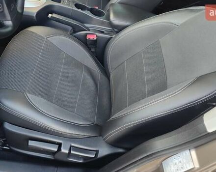 Бежевый Ниссан Кашкай, объемом двигателя 2 л и пробегом 163 тыс. км за 10800 $, фото 26 на Automoto.ua