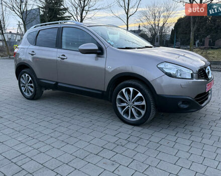 Бежевый Ниссан Кашкай, объемом двигателя 2 л и пробегом 236 тыс. км за 12900 $, фото 27 на Automoto.ua