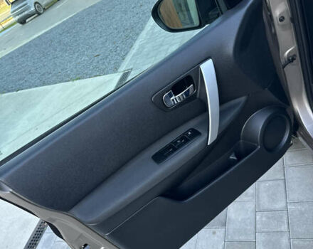 Бежевый Ниссан Кашкай, объемом двигателя 1.6 л и пробегом 190 тыс. км за 12500 $, фото 30 на Automoto.ua