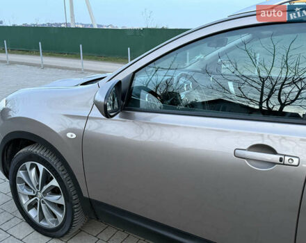 Бежевый Ниссан Кашкай, объемом двигателя 2 л и пробегом 236 тыс. км за 12900 $, фото 35 на Automoto.ua