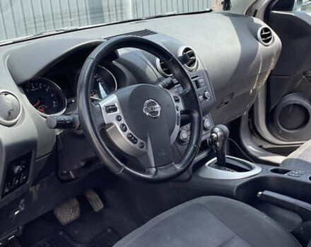 Бежевий Ніссан Кашкай, об'ємом двигуна 1.6 л та пробігом 120 тис. км за 10500 $, фото 6 на Automoto.ua