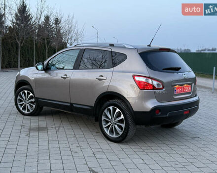 Бежевый Ниссан Кашкай, объемом двигателя 2 л и пробегом 236 тыс. км за 12900 $, фото 13 на Automoto.ua