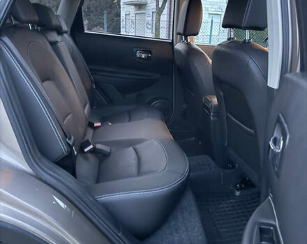 Бежевый Ниссан Кашкай, объемом двигателя 2 л и пробегом 236 тыс. км за 12900 $, фото 63 на Automoto.ua