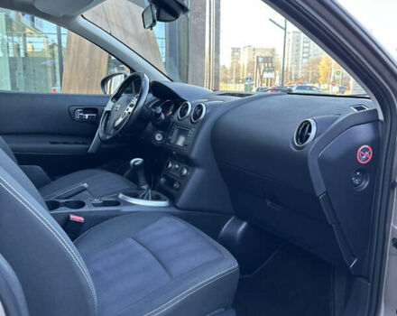 Бежевый Ниссан Кашкай, объемом двигателя 1.6 л и пробегом 190 тыс. км за 12500 $, фото 36 на Automoto.ua