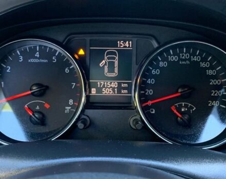 Бежевый Ниссан Кашкай, объемом двигателя 2 л и пробегом 175 тыс. км за 12000 $, фото 4 на Automoto.ua