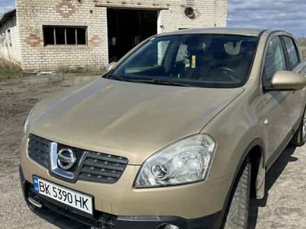 Бежевий Ніссан Кашкай, об'ємом двигуна 1.5 л та пробігом 217 тис. км за 7700 $, фото 1 на Automoto.ua