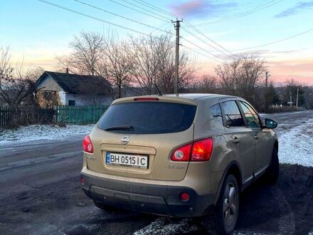 Бежевый Ниссан Кашкай, объемом двигателя 2 л и пробегом 180 тыс. км за 10500 $, фото 1 на Automoto.ua