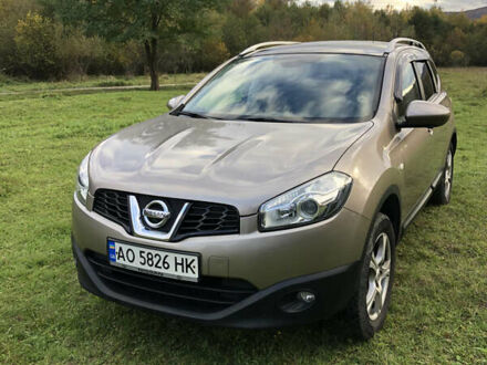 Бежевый Ниссан Кашкай, объемом двигателя 2 л и пробегом 226 тыс. км за 11950 $, фото 1 на Automoto.ua