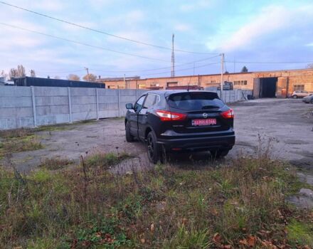 Черный Ниссан Кашкай, объемом двигателя 1.5 л и пробегом 210 тыс. км за 14950 $, фото 3 на Automoto.ua