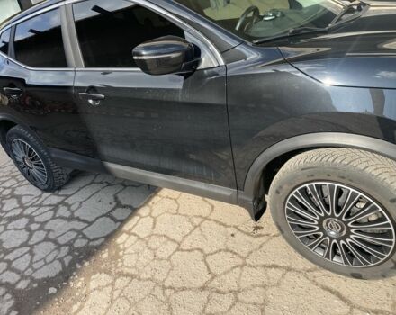 Черный Ниссан Кашкай, объемом двигателя 2 л и пробегом 235 тыс. км за 10500 $, фото 7 на Automoto.ua