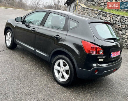 Черный Ниссан Кашкай, объемом двигателя 1.6 л и пробегом 209 тыс. км за 7700 $, фото 13 на Automoto.ua