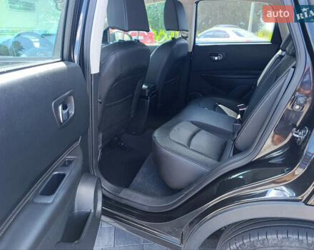 Черный Ниссан Кашкай, объемом двигателя 2 л и пробегом 240 тыс. км за 9700 $, фото 16 на Automoto.ua