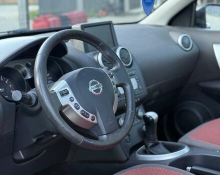Черный Ниссан Кашкай, объемом двигателя 1.6 л и пробегом 197 тыс. км за 6000 $, фото 18 на Automoto.ua
