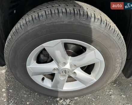 Черный Ниссан Кашкай, объемом двигателя 2 л и пробегом 185 тыс. км за 6999 $, фото 9 на Automoto.ua