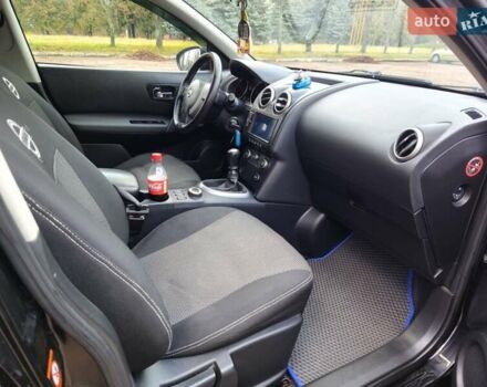 Черный Ниссан Кашкай, объемом двигателя 2 л и пробегом 167 тыс. км за 7999 $, фото 28 на Automoto.ua