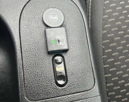 Черный Ниссан Кашкай, объемом двигателя 1.6 л и пробегом 268 тыс. км за 6800 $, фото 33 на Automoto.ua