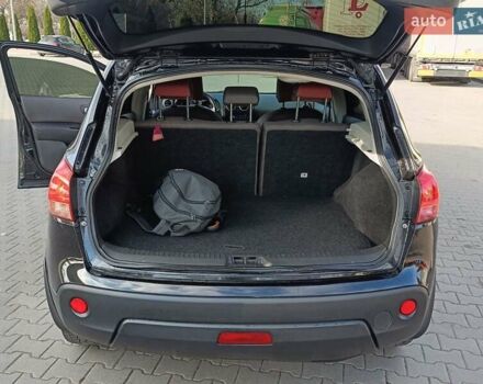 Черный Ниссан Кашкай, объемом двигателя 2 л и пробегом 182 тыс. км за 7450 $, фото 4 на Automoto.ua