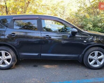 Черный Ниссан Кашкай, объемом двигателя 2 л и пробегом 187 тыс. км за 7500 $, фото 1 на Automoto.ua