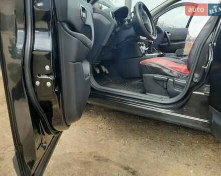 Черный Ниссан Кашкай, объемом двигателя 1.6 л и пробегом 220 тыс. км за 7900 $, фото 12 на Automoto.ua