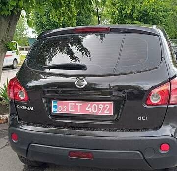 Черный Ниссан Кашкай, объемом двигателя 1.5 л и пробегом 258 тыс. км за 9500 $, фото 1 на Automoto.ua