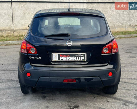 Черный Ниссан Кашкай, объемом двигателя 2 л и пробегом 164 тыс. км за 7300 $, фото 4 на Automoto.ua