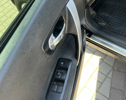 Чорний Ніссан Кашкай, об'ємом двигуна 2 л та пробігом 262 тис. км за 7900 $, фото 21 на Automoto.ua