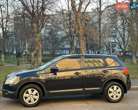 Черный Ниссан Кашкай, объемом двигателя 1.6 л и пробегом 142 тыс. км за 8900 $, фото 3 на Automoto.ua