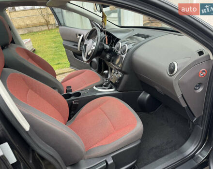 Черный Ниссан Кашкай, объемом двигателя 1.5 л и пробегом 231 тыс. км за 7900 $, фото 14 на Automoto.ua