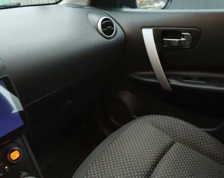 Черный Ниссан Кашкай, объемом двигателя 1.46 л и пробегом 200 тыс. км за 9000 $, фото 14 на Automoto.ua