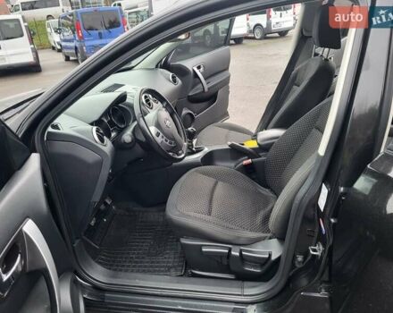 Черный Ниссан Кашкай, объемом двигателя 1.5 л и пробегом 239 тыс. км за 8900 $, фото 33 на Automoto.ua