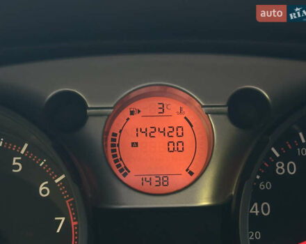 Черный Ниссан Кашкай, объемом двигателя 1.6 л и пробегом 142 тыс. км за 8900 $, фото 19 на Automoto.ua
