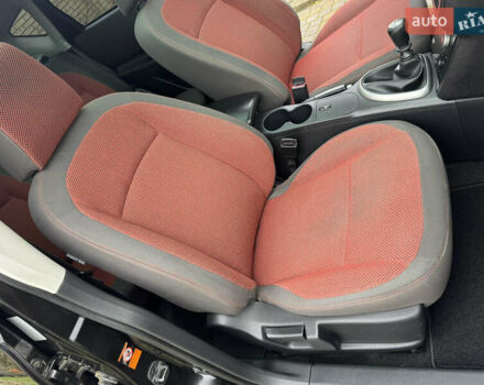 Черный Ниссан Кашкай, объемом двигателя 1.5 л и пробегом 231 тыс. км за 7900 $, фото 18 на Automoto.ua