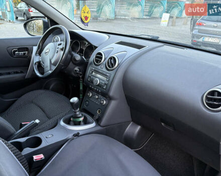 Черный Ниссан Кашкай, объемом двигателя 2 л и пробегом 252 тыс. км за 9100 $, фото 10 на Automoto.ua