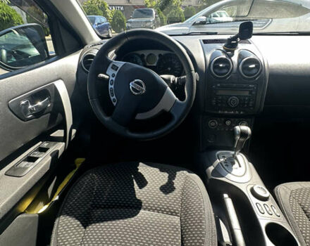 Черный Ниссан Кашкай, объемом двигателя 2 л и пробегом 166 тыс. км за 8900 $, фото 6 на Automoto.ua