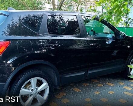 Чорний Ніссан Кашкай, об'ємом двигуна 1.5 л та пробігом 260 тис. км за 9500 $, фото 3 на Automoto.ua